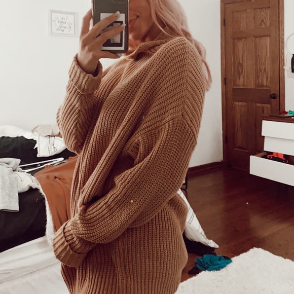 sweater - Picture 3 of 3
